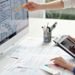 ux and ui designers working b5vyhg7